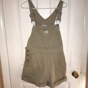 Khaki short overalls